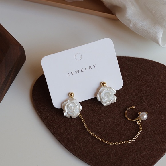 Sweet White Rose Earrings With Attached Ear Cuff - Picture 6 of 7